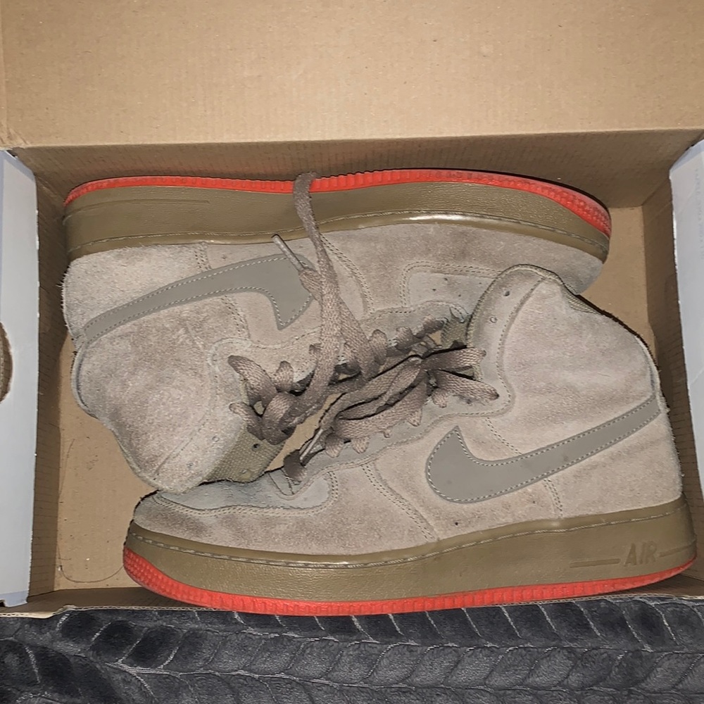 AIR FORCE 1 LV8 (GS)